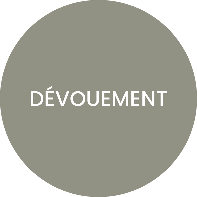 DÉVOUEMENT